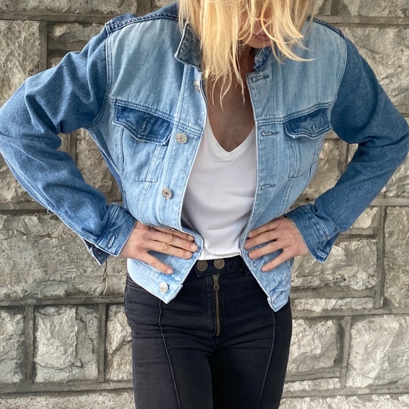 PacSun Two-Tone Trucker Jean Jacket. - Picture 1 of 9